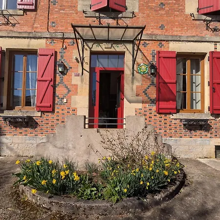 度假居 Confortable Dans L'ancien Presbytere De Futeau, 3 Chambres, Jardin, Wifi, Entre Verdun Et Chalons - Fr-1-585-13